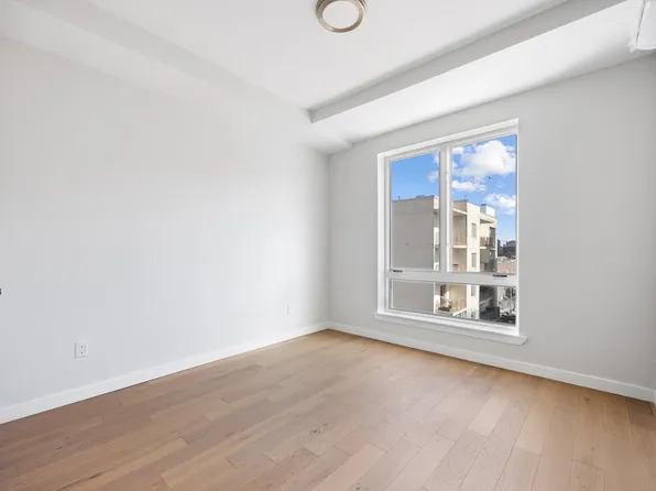 2929 Brighton 5th Street image 7 of 8