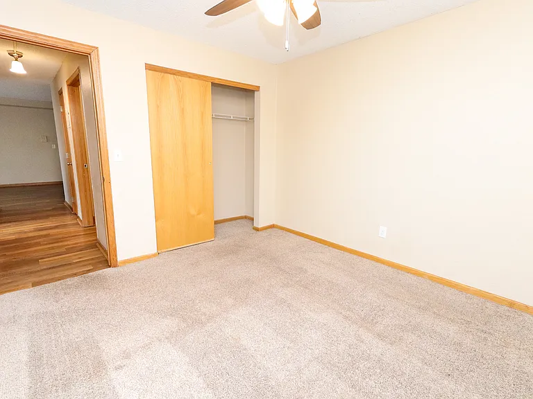 Clark Place Apartments & Townhomes — Photo 29