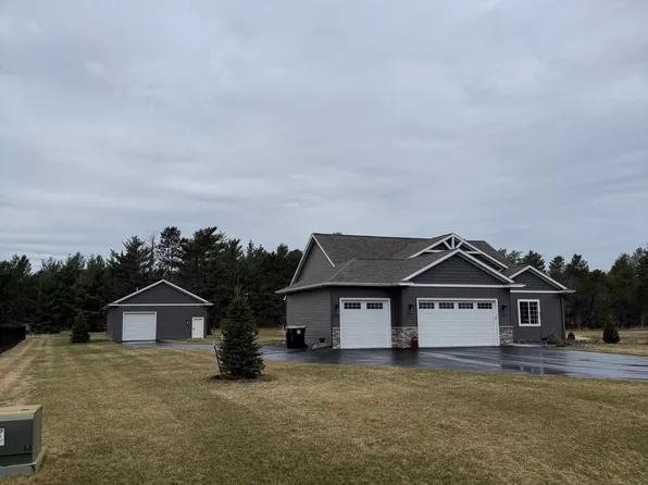 S8714 Mertinke Lndg, Eleva, WI 54738