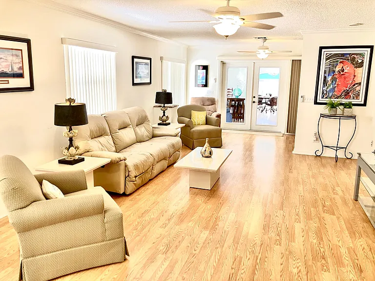 1013 Avalon Ave — Photo 17