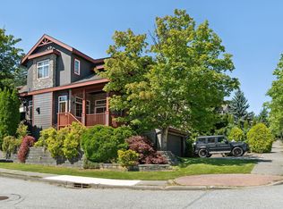 2172 Parkway Blvd, Coquitlam, BC V3E 3N3