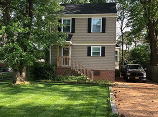 123 Lodge Rd, Poquoson, VA 23662