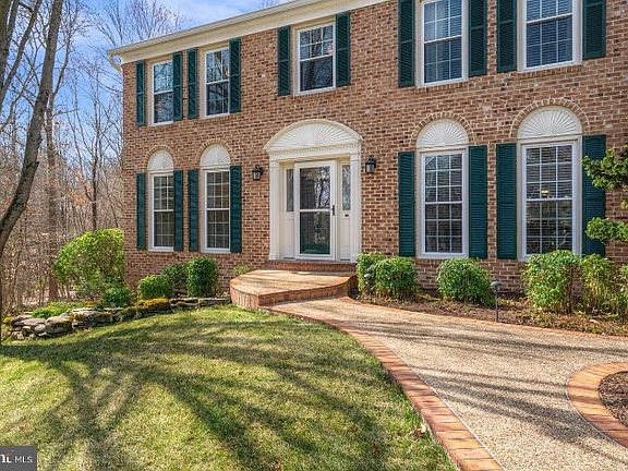 3rd image of 4267 Berwick Pl