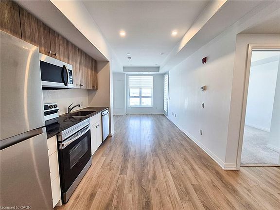 2nd image of 101 Golden Eagle Rd #511