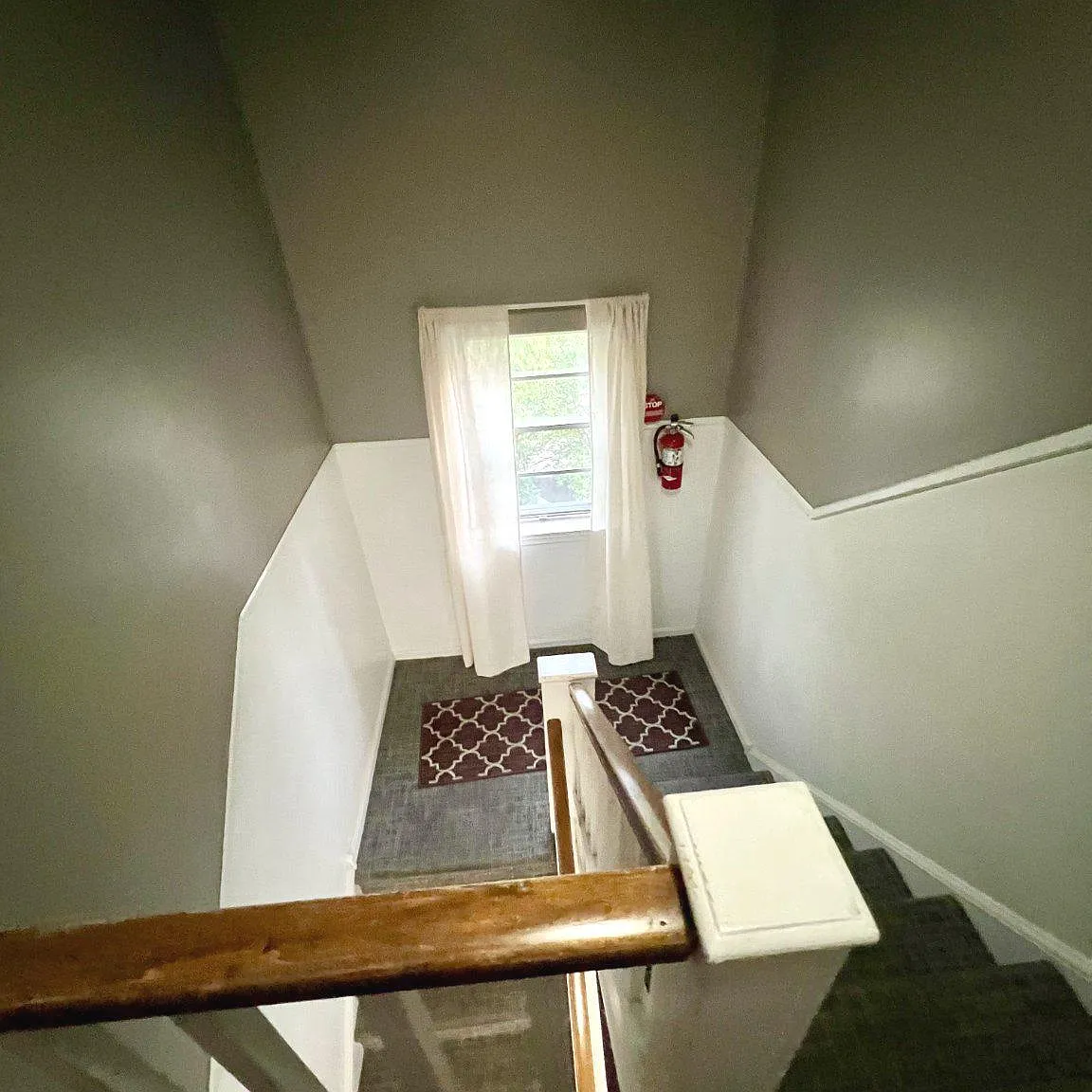 2 bed, 1.0 bath, 846 sqft, $1,750 — Photo 2