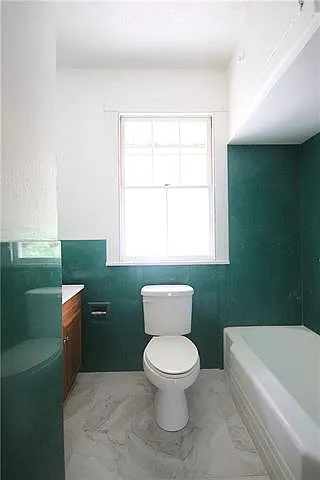 922 Hillary St — Photo 5