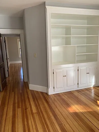 2 bed, 1.0 bath, 1300 sqft, $2,650 — Photo 4