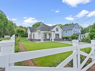 1769 Bolton Rd NW, Atlanta, GA 30318