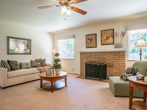 2nd image of 18731 Harleigh Dr