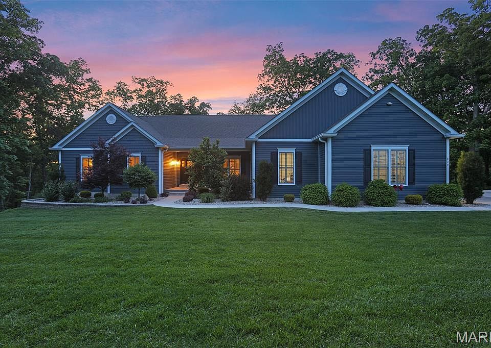 1st image of 839 Elizabeth Ann Ln