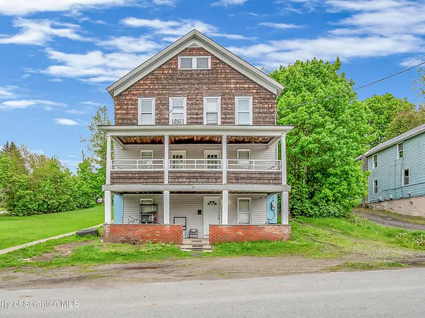 29 Rittenhouse St, Simpson, PA 18407
