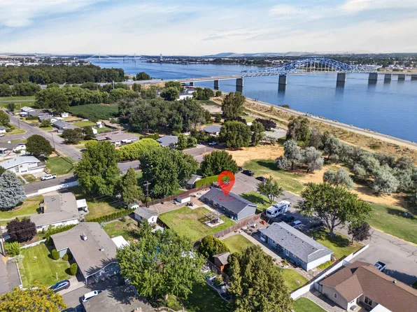 3613 W Havstad St, Pasco, WA 99301