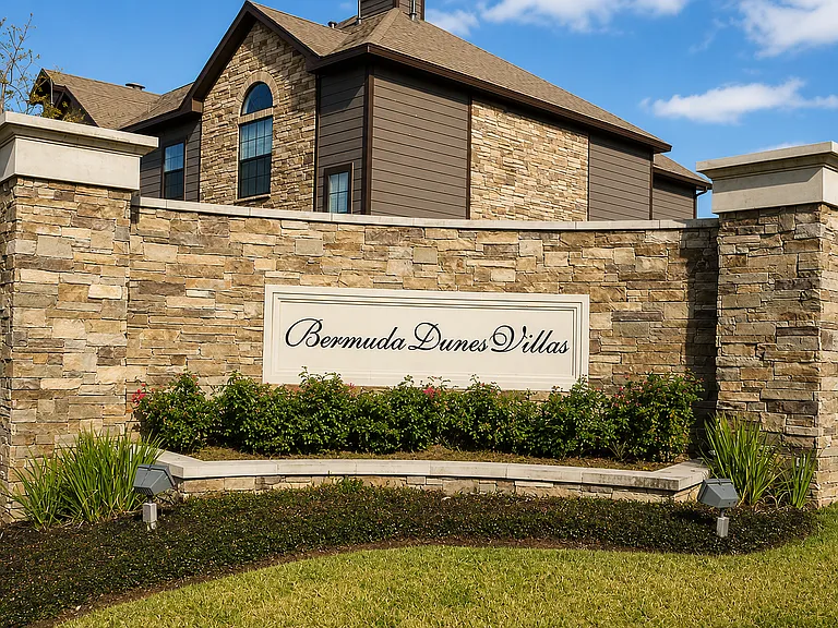 2350 Bermuda Palms Dr — Photo 15
