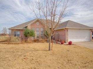 1007 S Country Club Rd, Anadarko, OK 73005