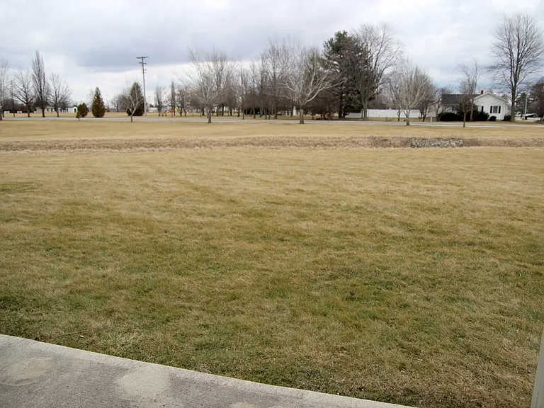101 Brookside Dr — Photo 30