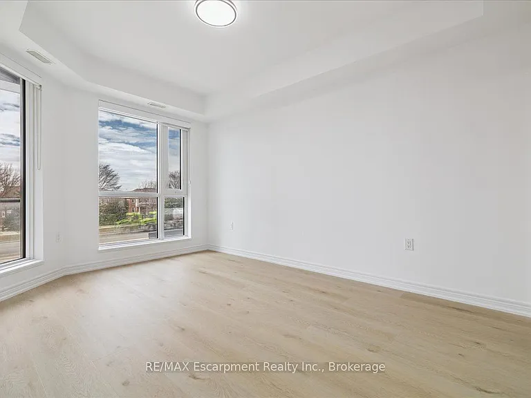 2393 Bronte Rd #205 — Photo 18