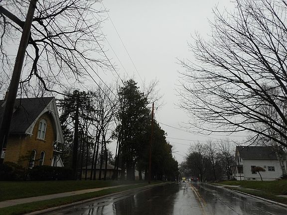 5th image of W61N347 Washington Ave