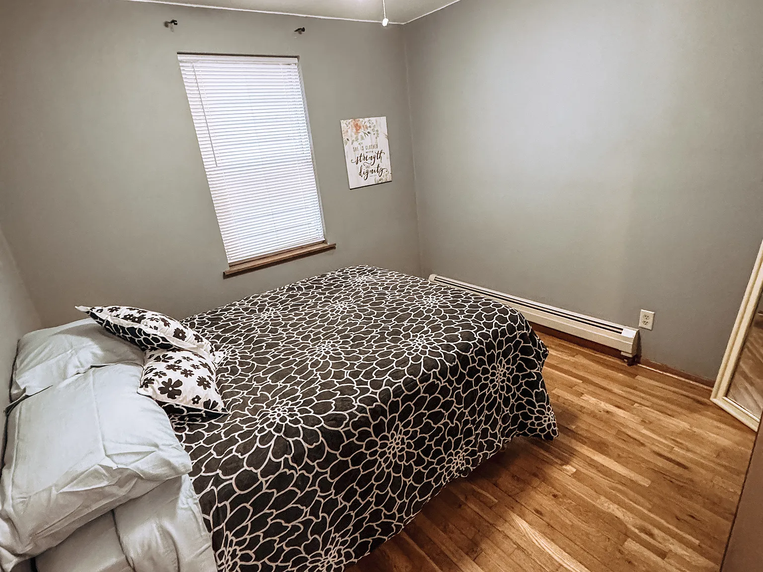 1 bed, 700 sqft, $1,400 — Photo 3