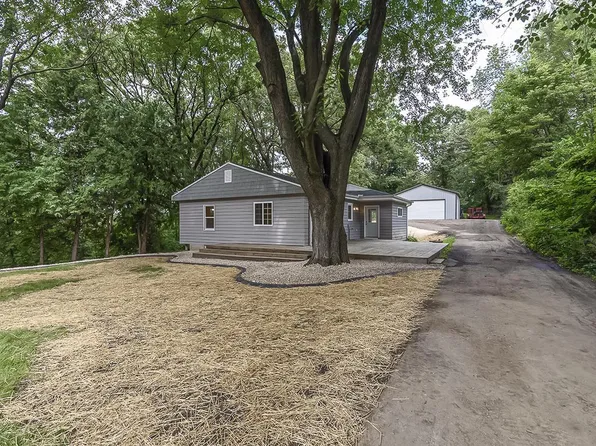 4812 Schneider Drive, Fitchburg, WI 53711
