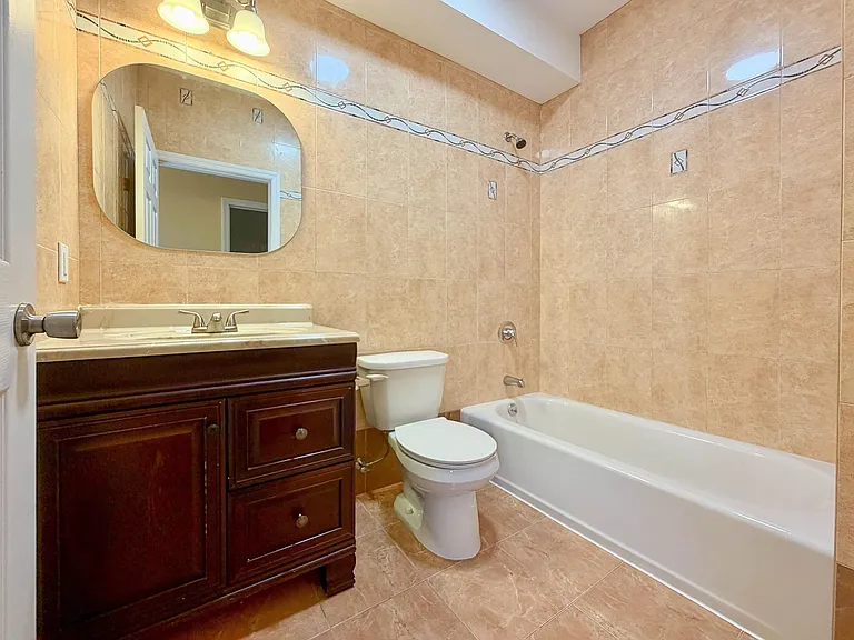 249 Winfield Ave #A — Photo 17
