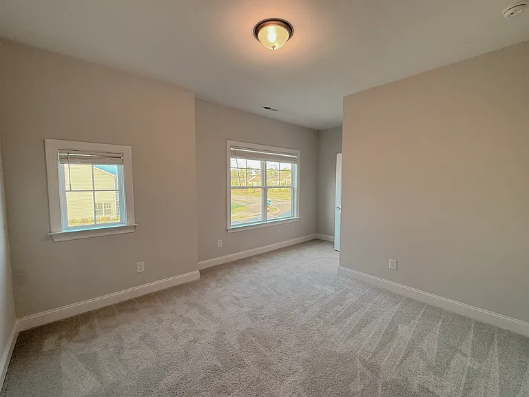3196 Mavisbank Cir — Photo 17