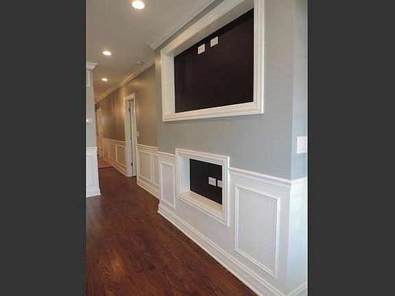 4th image of 2818 S Trumbull Ave #2A