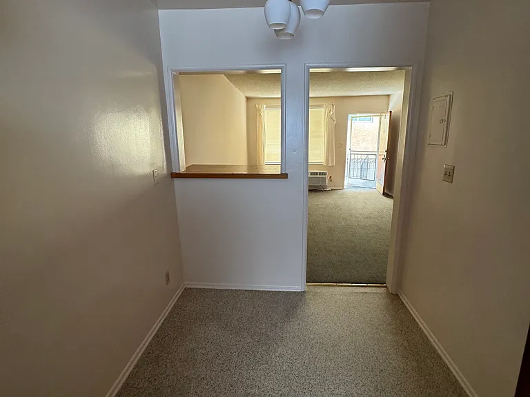 1222 N New Hampshire Ave #10 — Photo 8