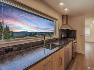 5016 Channel View Ln, Anacortes, WA 98221