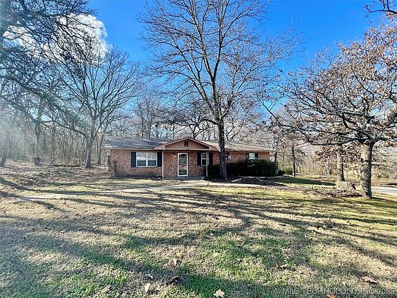3rd image of 15795 County Road 1570