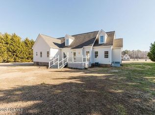 8596 Forest Cove Rd, Elm City, NC 27822