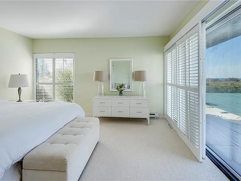111 Ocean Ave — Photo 34