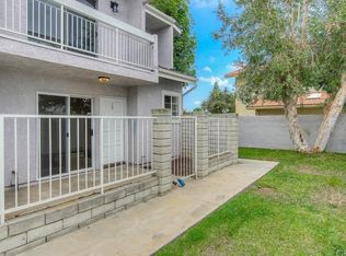 215 E 223rd St APT 10, Carson, CA 90745