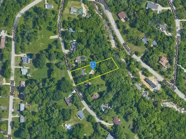 6040 Parakeet Dr, Cincinnati, OH 45247