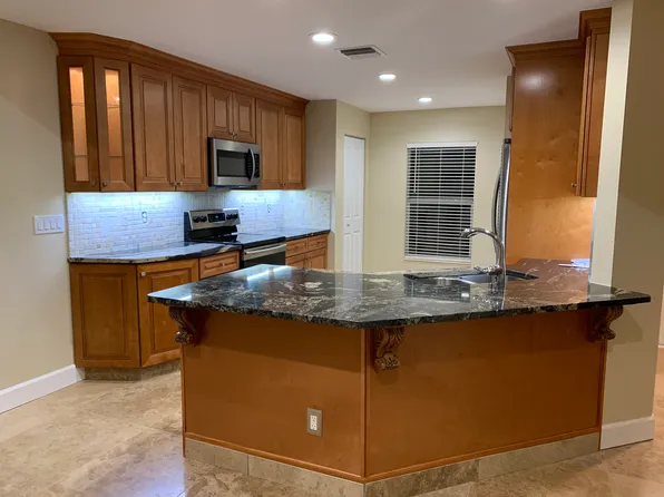 926 NW Spruce Ridge Dr, Stuart, FL 34994