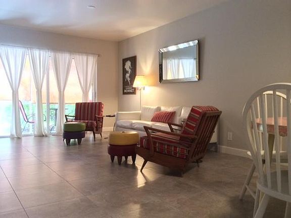 5th image of 1432 S Lakeside Dr APT 6