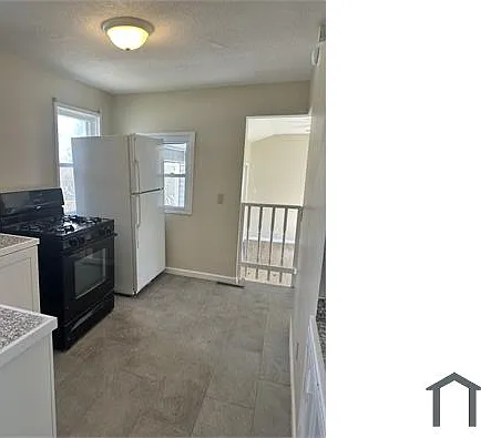2215 Durand St — Photo 8