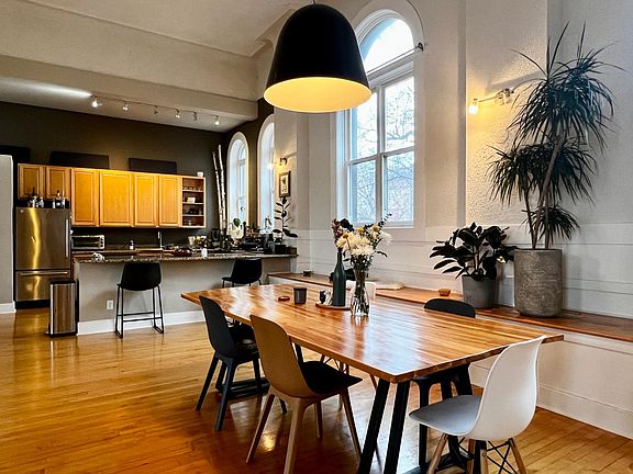 4th image of 2757 W Le Moyne St APT 3
