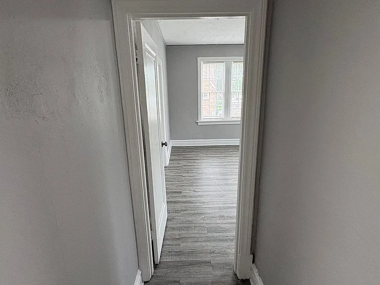 5345 Cabanne Ave — Photo 6