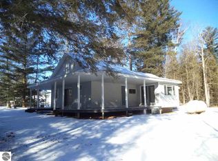 7538 E County Line Rd, South Branch, MI 48761