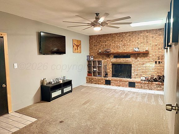 5th image of 412 Brown Ave
