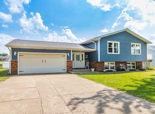 418 Lakemper Dr, Metamora, IL