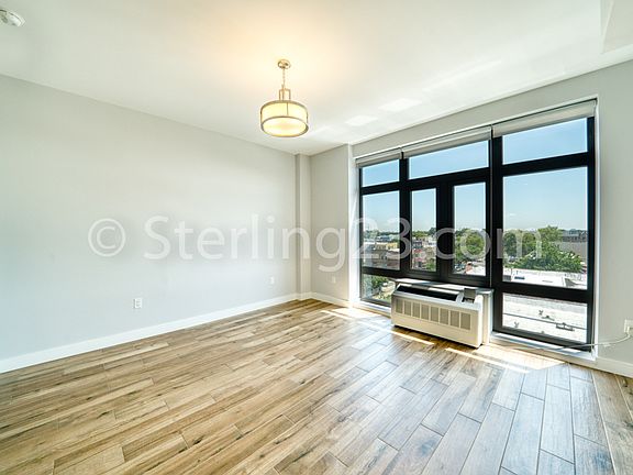 5th image of 31-12 24th Ave #3