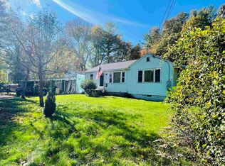 10 Lowell Rd, Windham, NH 03087