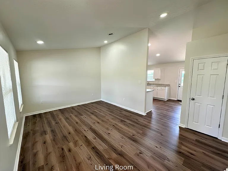 372 Dover Rd #372 — Photo 3