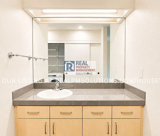 1535 SW Clay St #217 — Photo 29