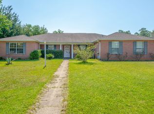3099 Red Fern Rd, Cantonment, FL 32533