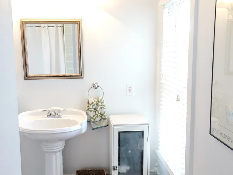 319 Hickory St — Photo 20