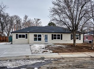 930 Tucson St, Aurora, CO 80011