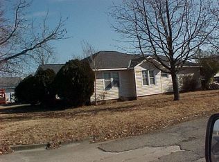 631 W 19th St, Ada, OK 74820