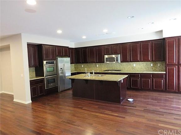 4th image of 1448 Burnett Cir